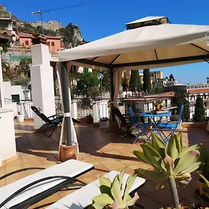 Il Terrazzo Di Marlu , Taormina Italia