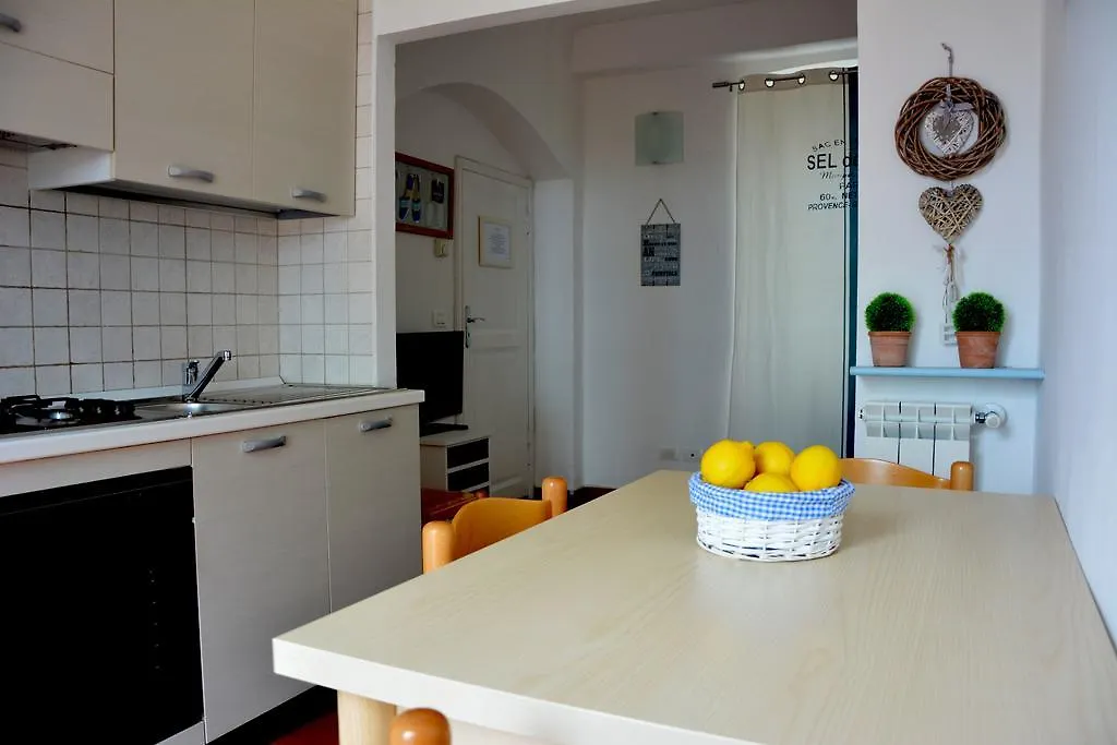 Old Fisherman House Apartment Arma di Taggia 0*,
